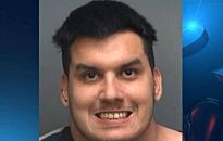 VIDEO. Etats-Unis : un jeune homme de 23 ans dcapite sa mre  la hache